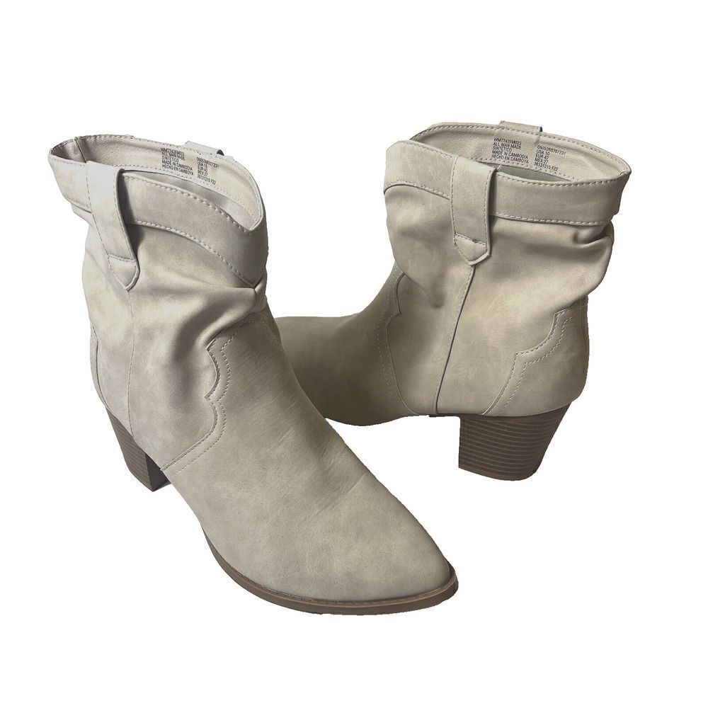 Time and Tru Ankle Heel Boots Women's Size 10 Ivory Slouch Synthetic Memory Foam